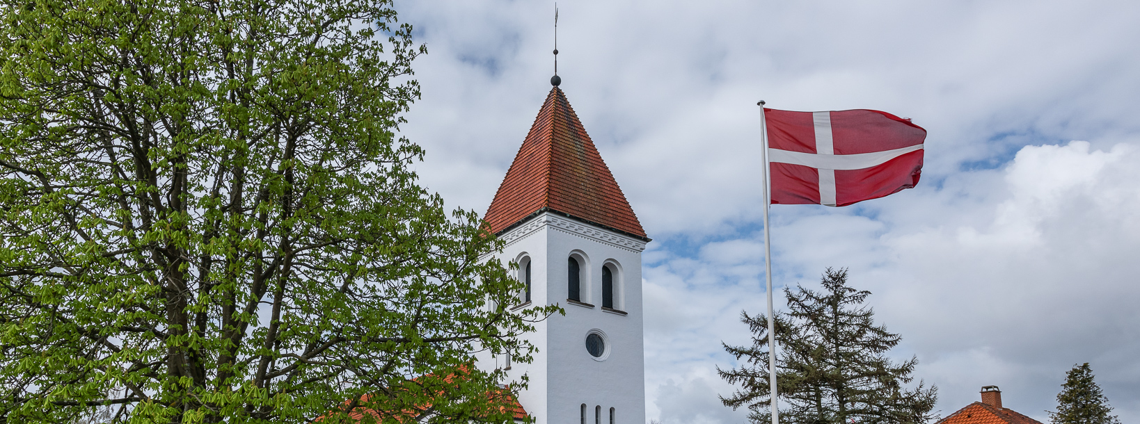 kirken med dannebrog